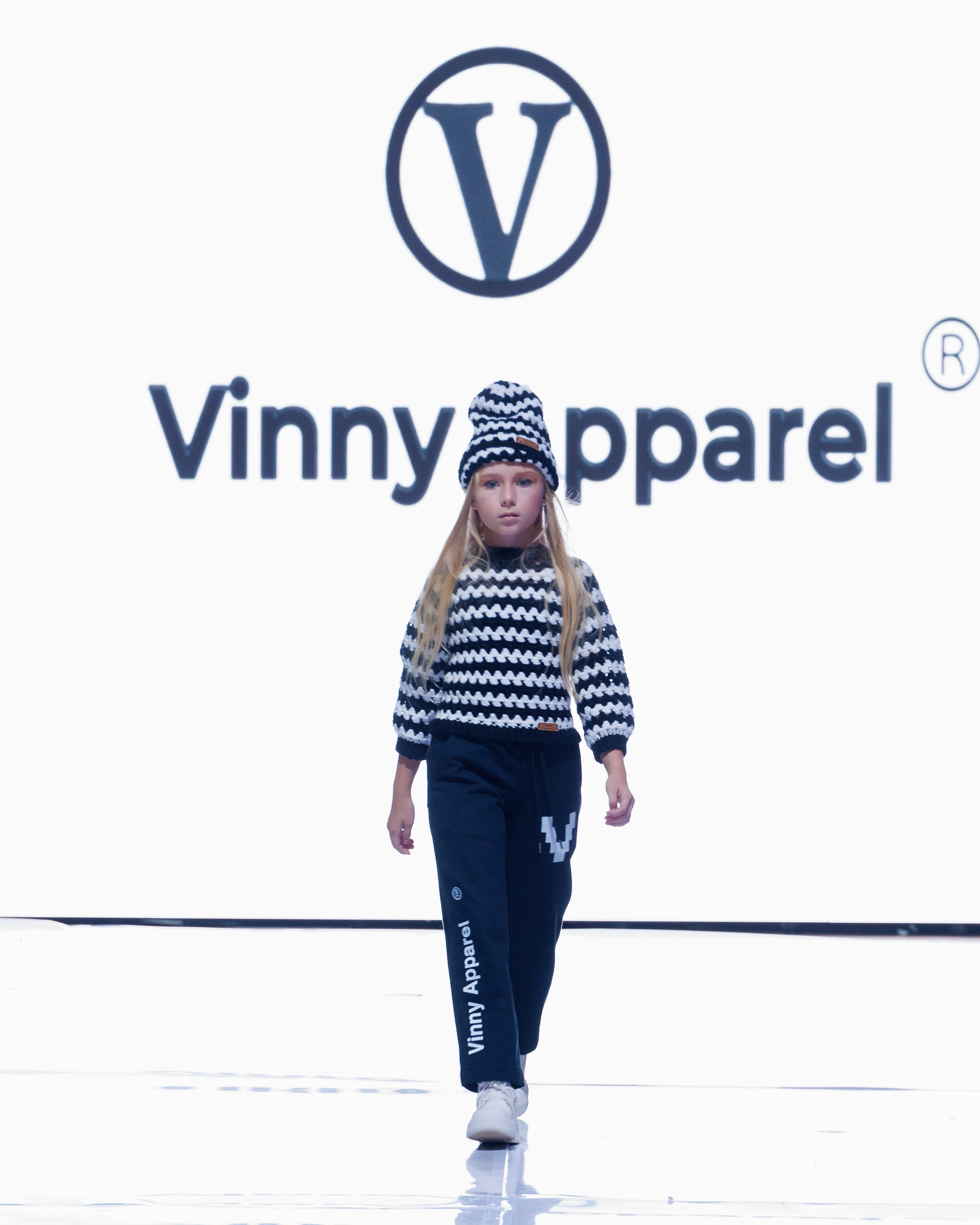 Vinny’s ™️ x Kids x Crochet Crewneck